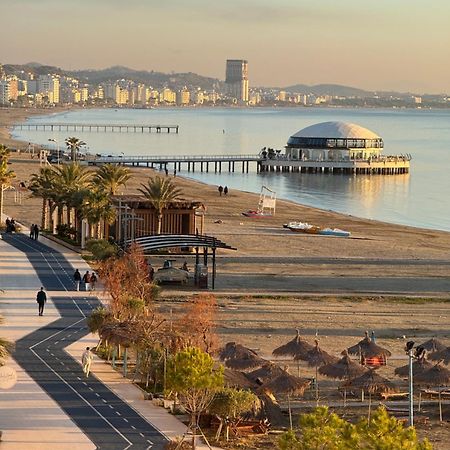 Wave Beachfront Apartments Durres Luaran gambar