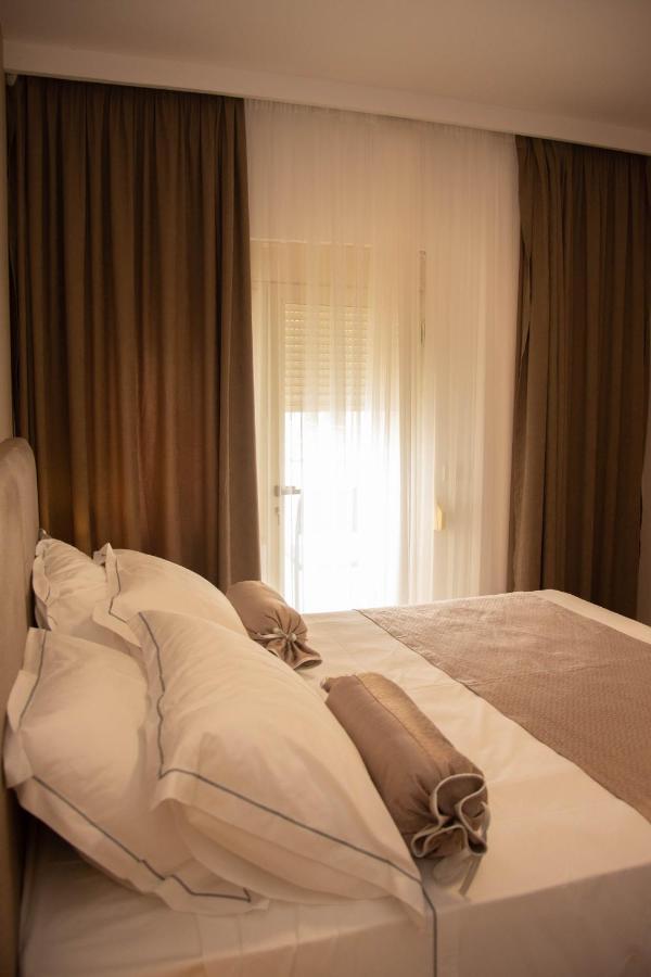 Wave Beachfront Apartments Durres Luaran gambar