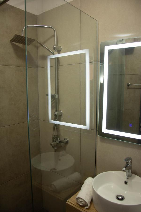 Wave Beachfront Apartments Durres Luaran gambar