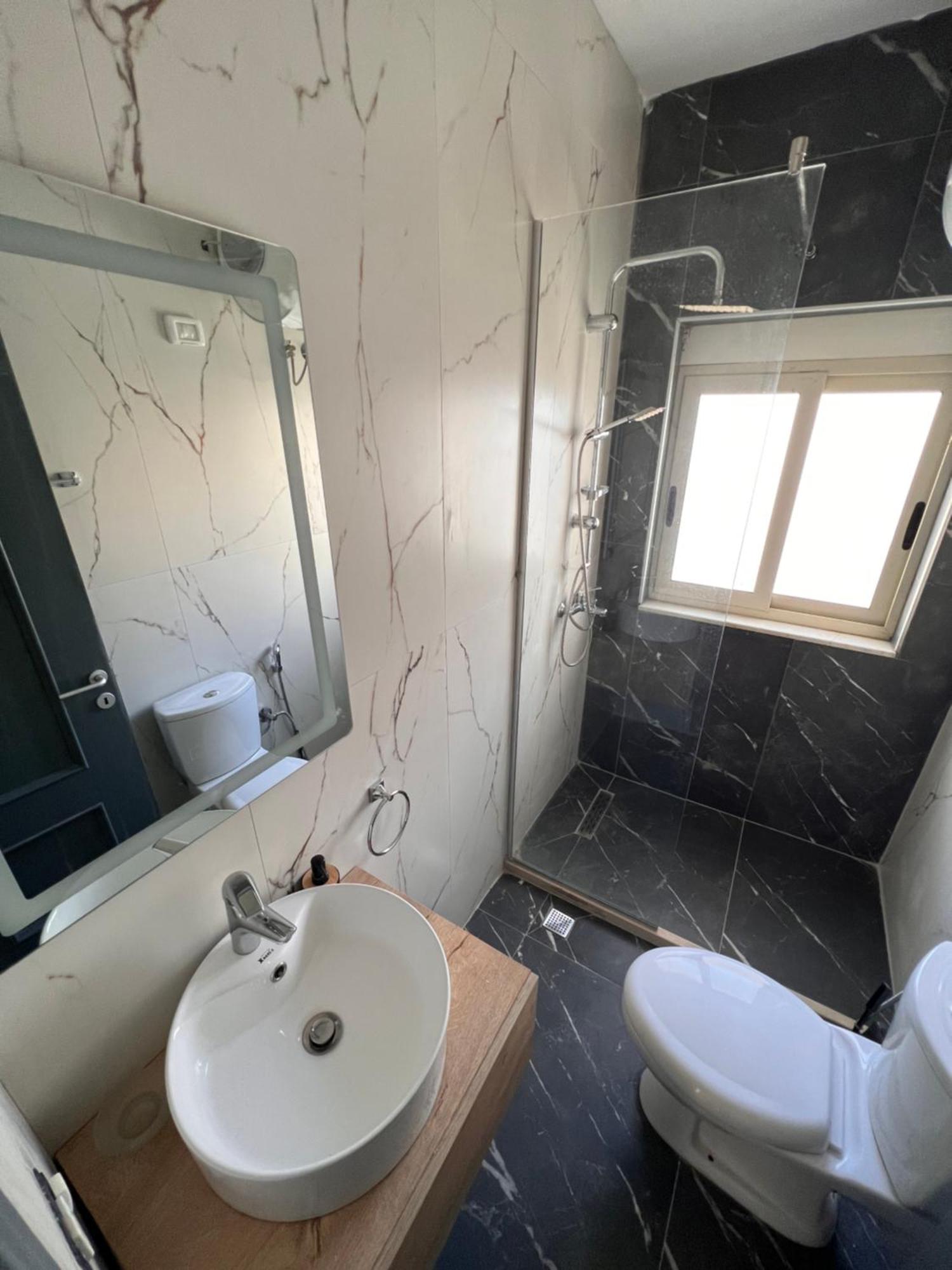 Wave Beachfront Apartments Durres Luaran gambar