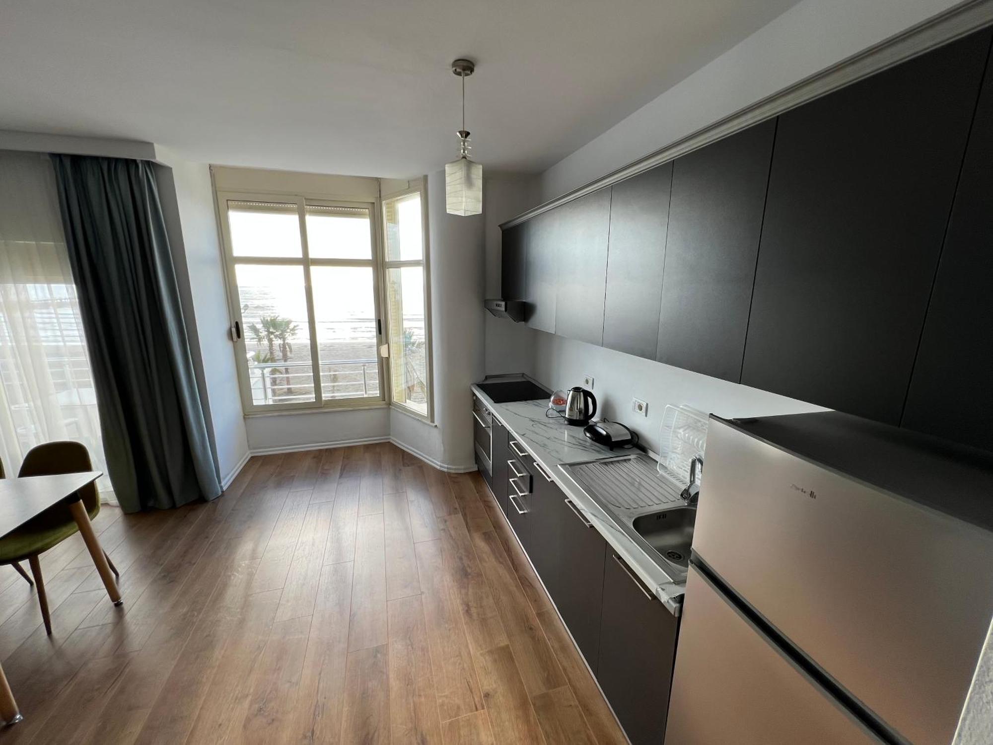 Wave Beachfront Apartments Durres Luaran gambar