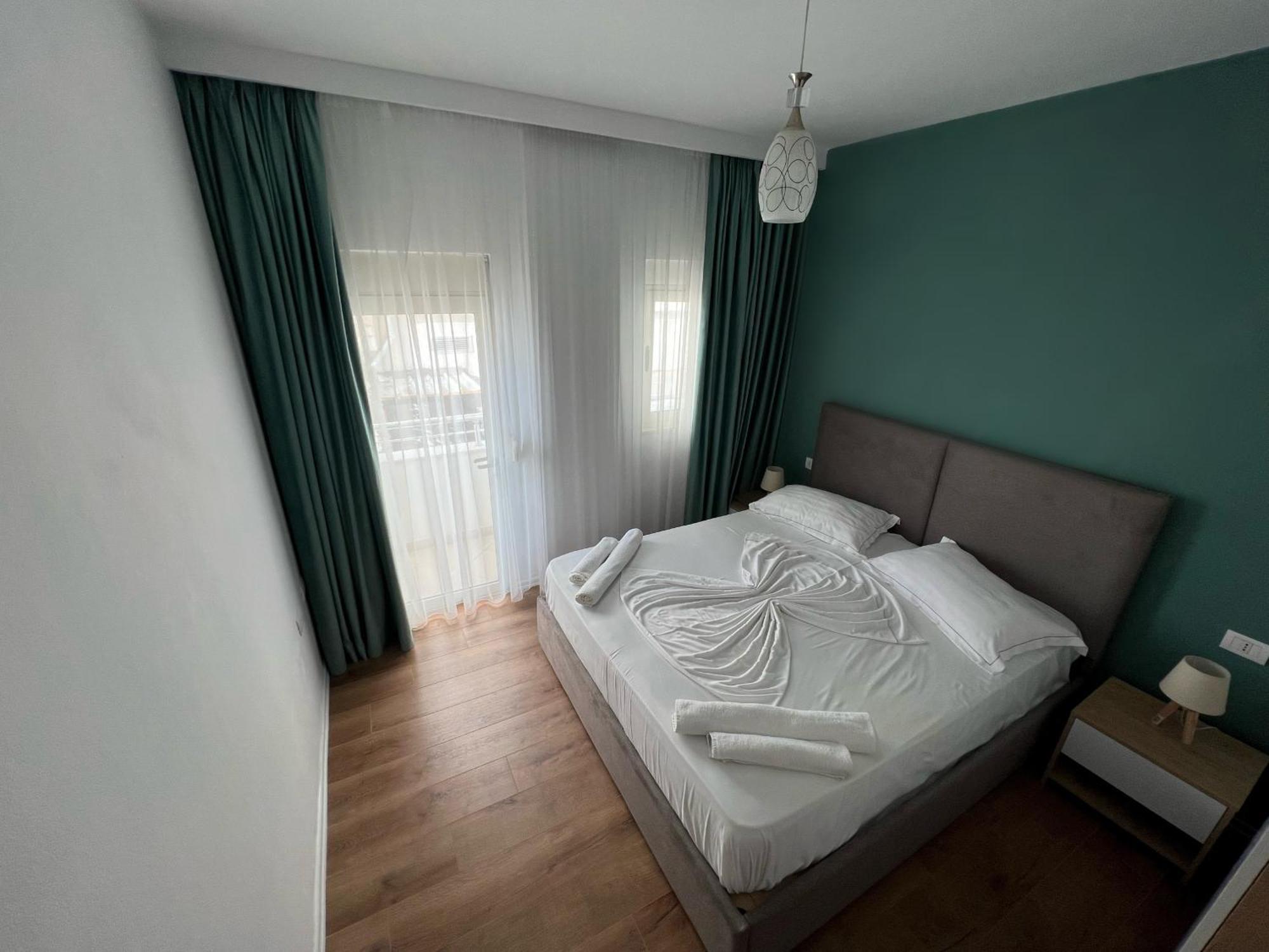 Wave Beachfront Apartments Durres Luaran gambar
