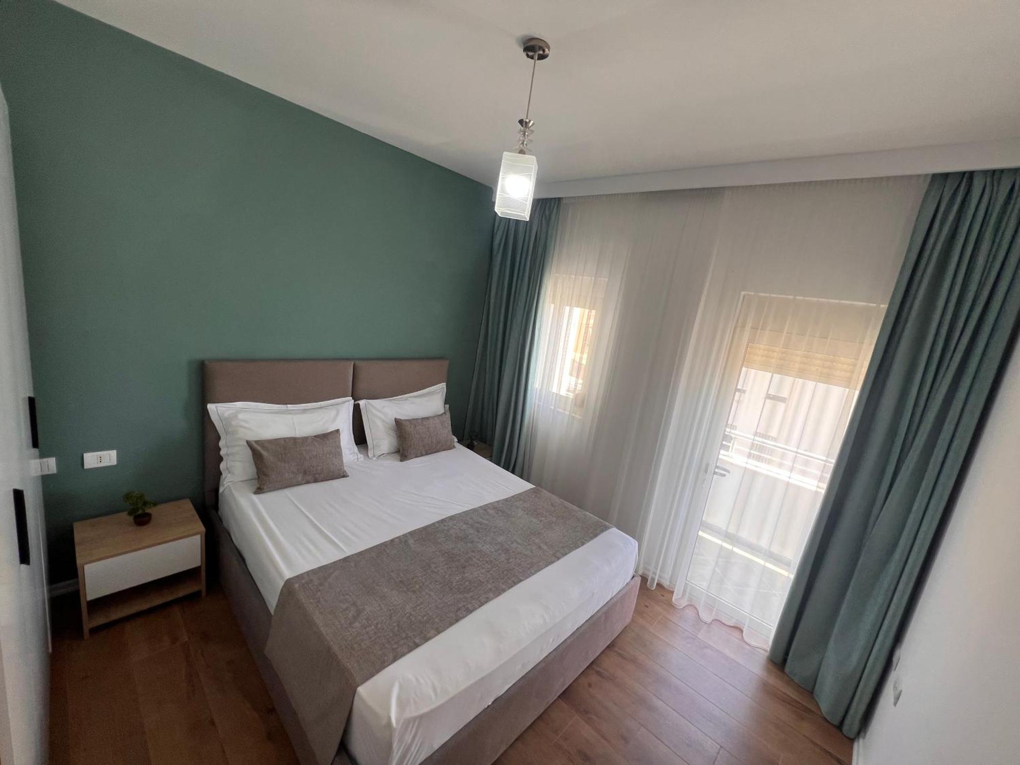 Wave Beachfront Apartments Durres Luaran gambar